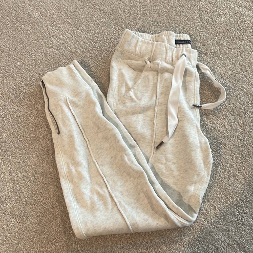 A&F Joggers